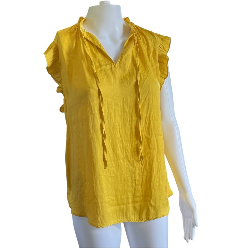 Cupcakes & Cashmere - Womens Vibrant Yellow Flutter Sleeve Blouse Sz. MD